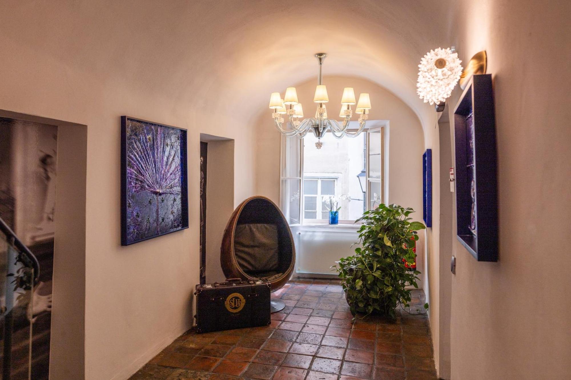 Small Luxury Hotel Goldgasse Salzburg Kültér fotó