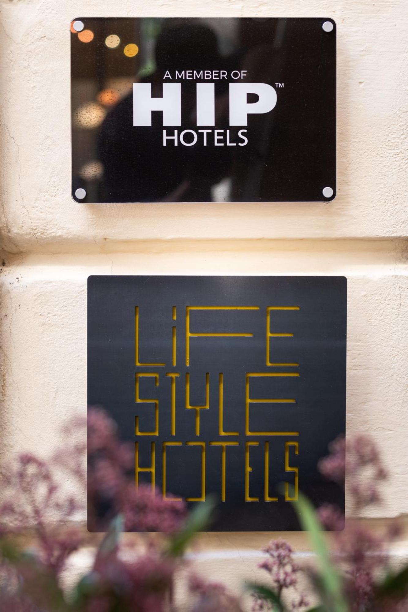 Small Luxury Hotel Goldgasse Salzburg Kültér fotó